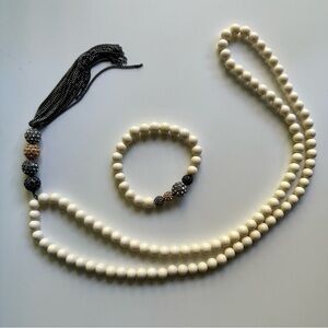 Stella & Dot bracelet and tassled necklace set bundle of 2